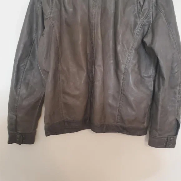 Vintage Mens Decree Faux Leather Distressed Bomber Jacket. Size Large. - Picture 10 of 11